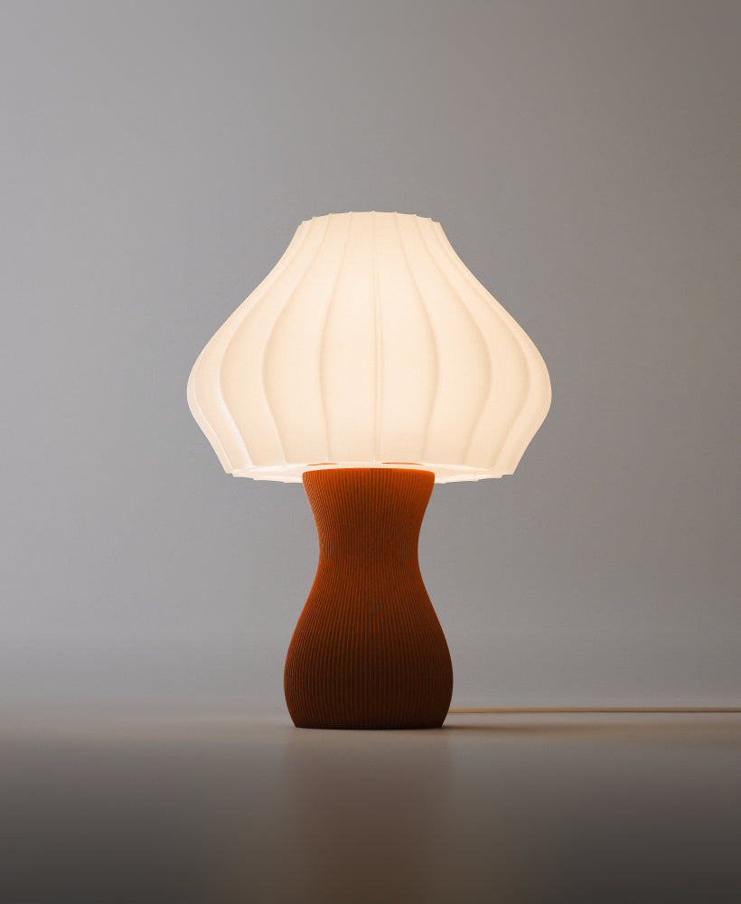 Hikari 05 Desk Lamp