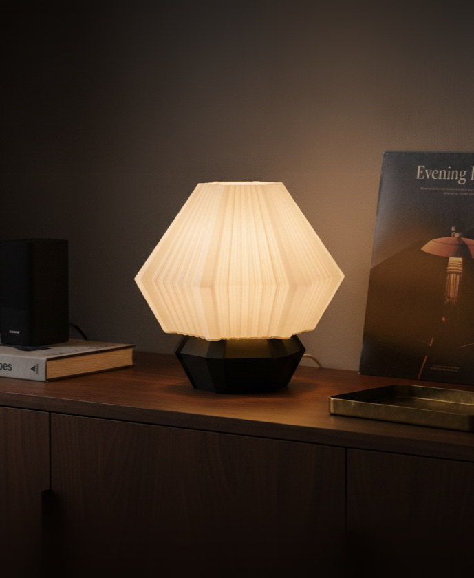 Lumen 03 Desk Lamp
