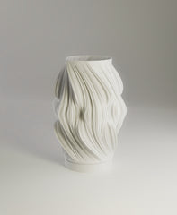 Aeris Sculpted Flow Lamp