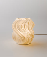 Brisa Lamp