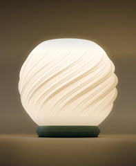 Orbe Lamp